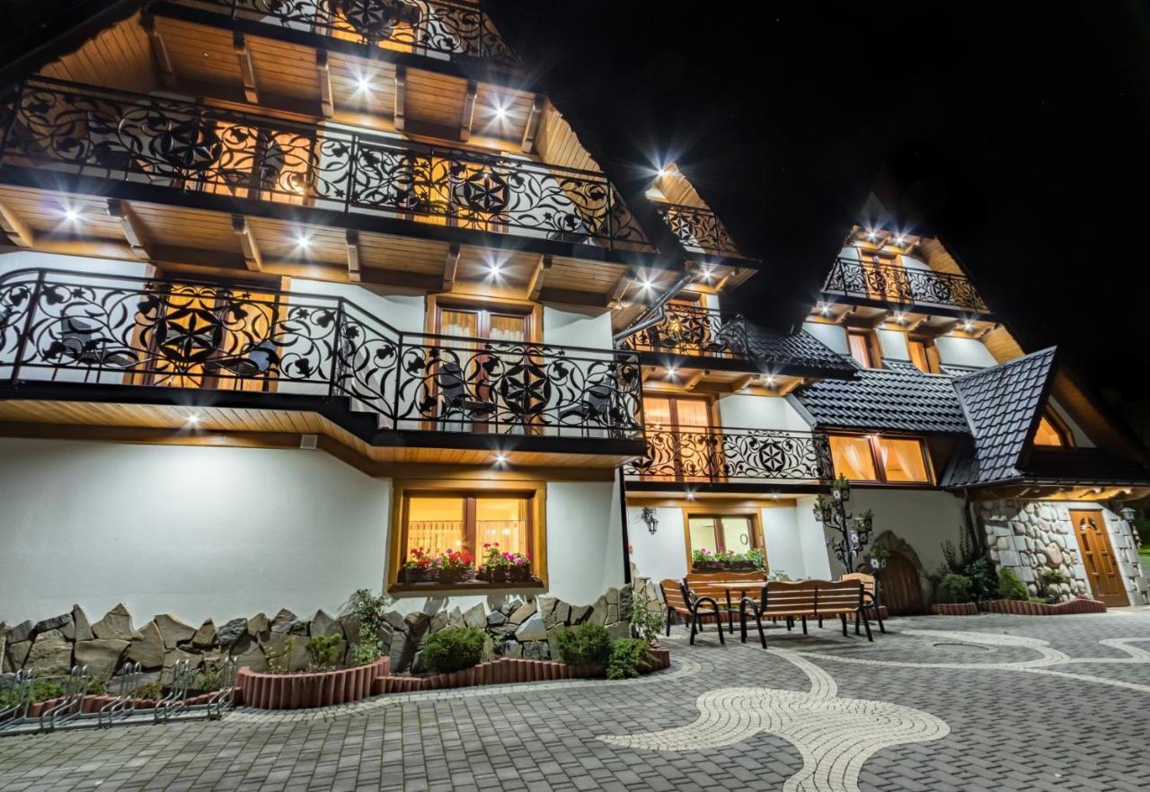 Lesny Dwor Bed & Breakfast Murzasichle Exterior photo