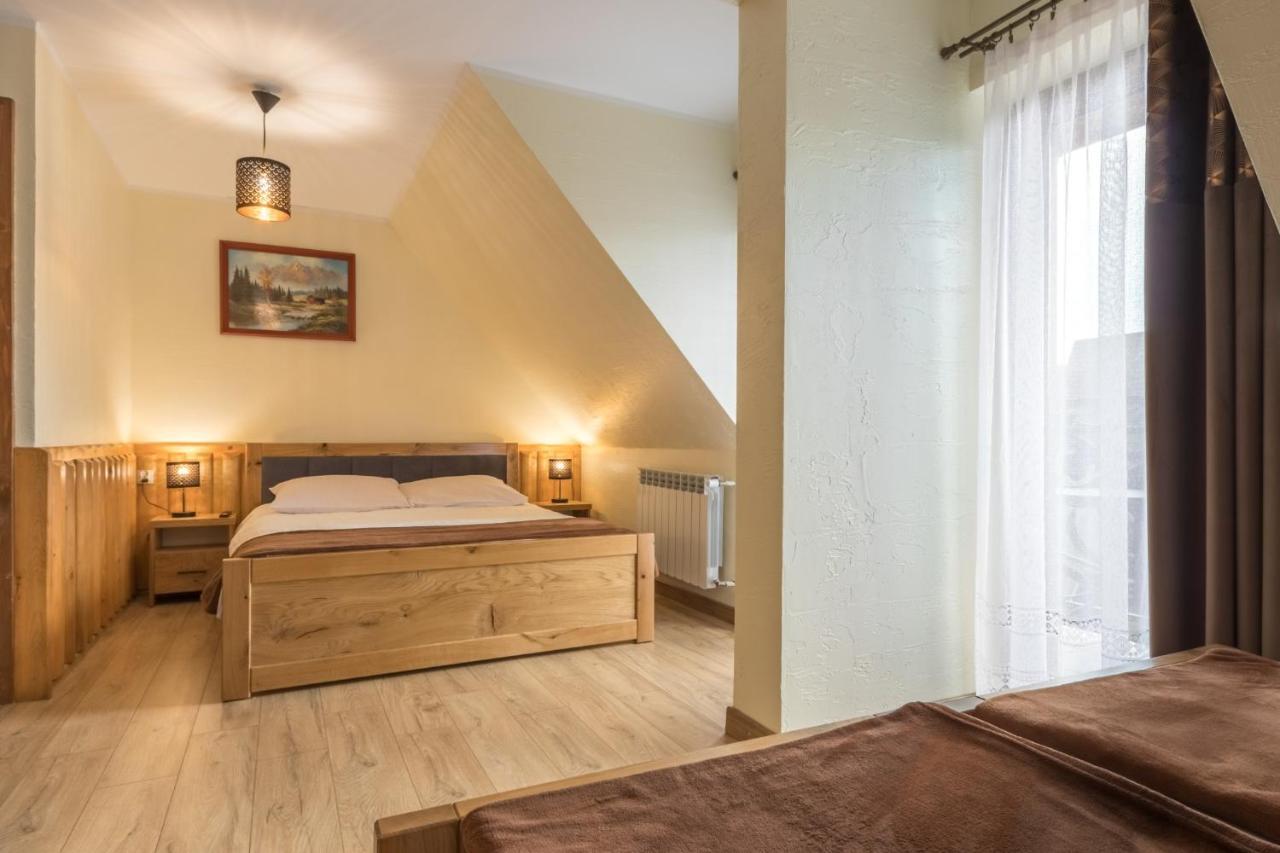 Lesny Dwor Bed & Breakfast Murzasichle Exterior photo